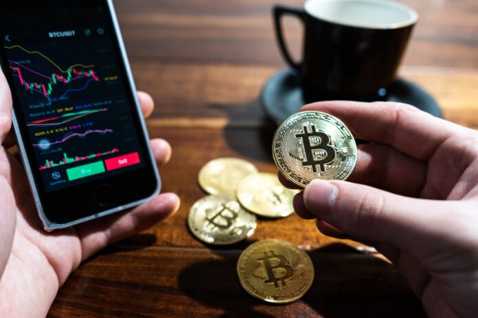 Descubra o que é Bitcoin, como funciona, para que serve e se vale a pena investir